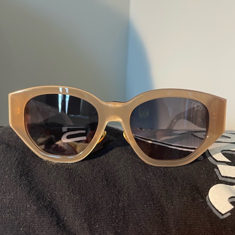 DEZI Sunglasses
